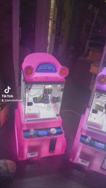 Mini peluchera Tank Man